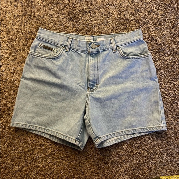 Vintage Calvin Klein Light Blue Denim Shorts - Picture 7 of 9